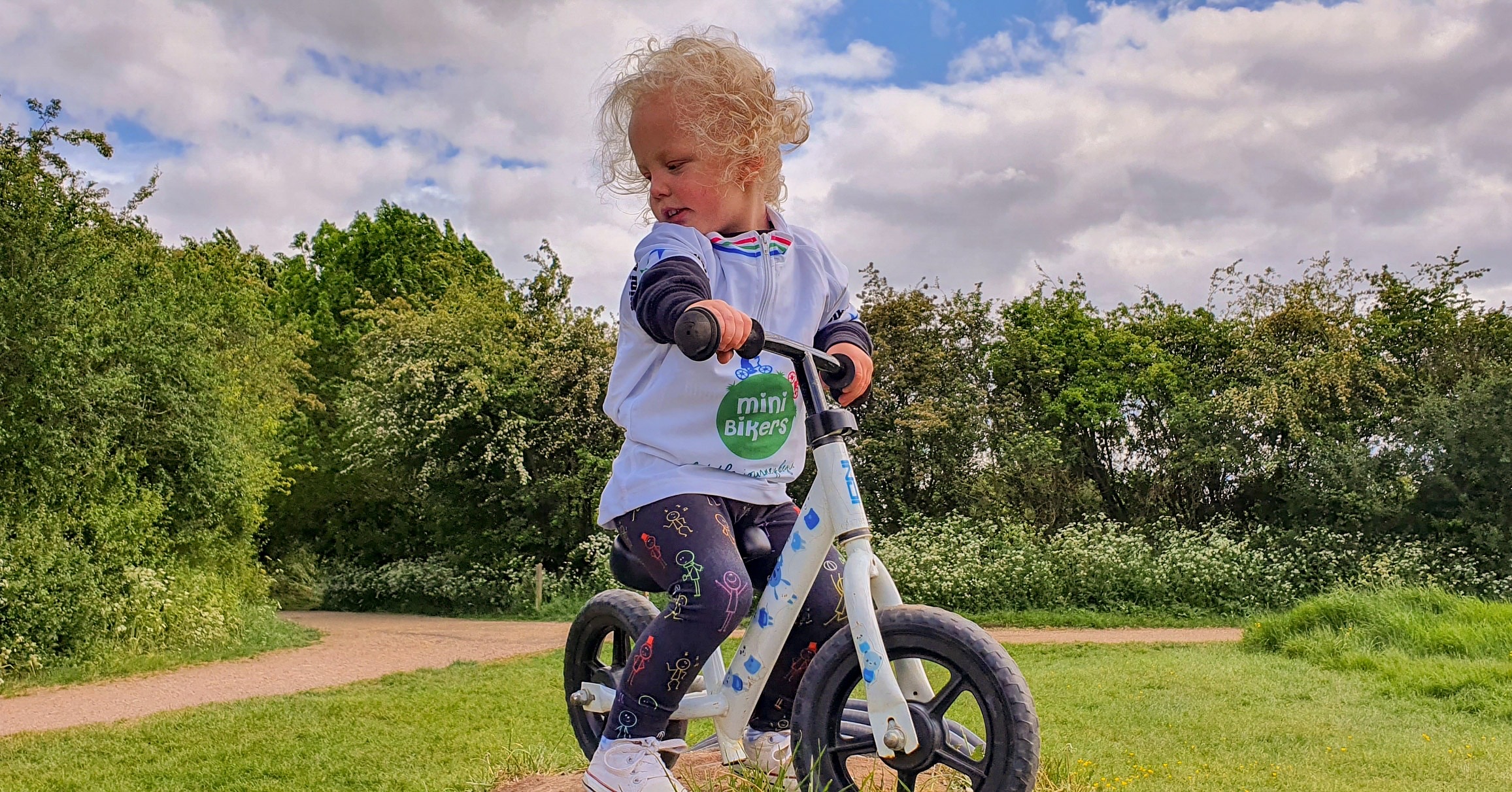 Indi shop balance bike